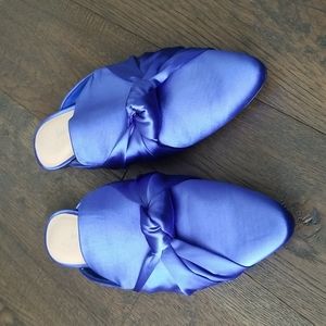 Lord and Taylor women shoes. Size 7, never used.